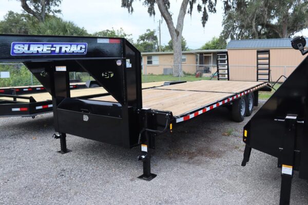 8.5x24 Gooseneck Deckover Equipment Trailer