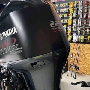 Used 2017 Yamaha 225HP VMAX SHO 4-Stroke Outboard Motor – 20" Shaft