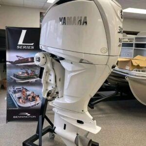 Used 2018 Yamaha 300HP EFI 4-Stroke Outboard Motor
