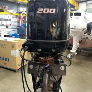 Used 2019 Suzuki 200HP 4-Stroke Outboard Motor